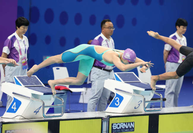 唐钱婷女子50米蛙泳预赛打破亚洲记录