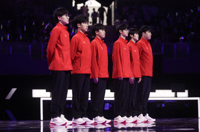 王者荣耀半决赛：中国vs泰国2-0轻取对手晋级决赛 距离夺金仅一步之遥