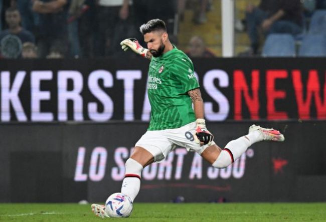 吉鲁门将球衣光速售罄，其客串门将扑单刀，AC米兰狂赞