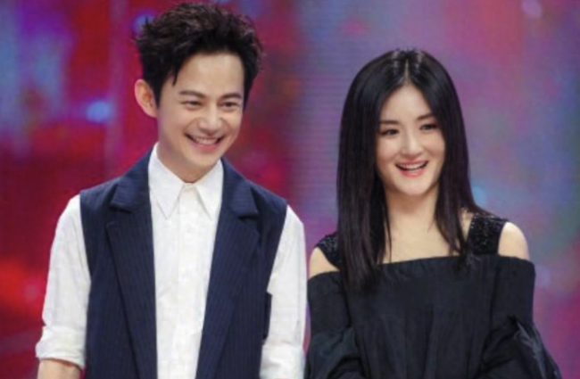 谢娜和何炅同框合照引关注收获众多网友的祝福和点赞