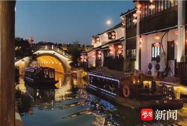 26岁小伙坐公交旅行,用最经济的方式看世界