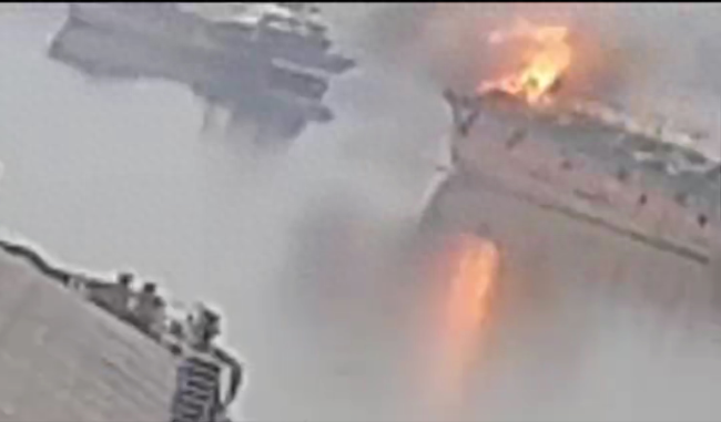 1死1伤！轮船在长江中抛锚发生闪爆 监控显示有人落水