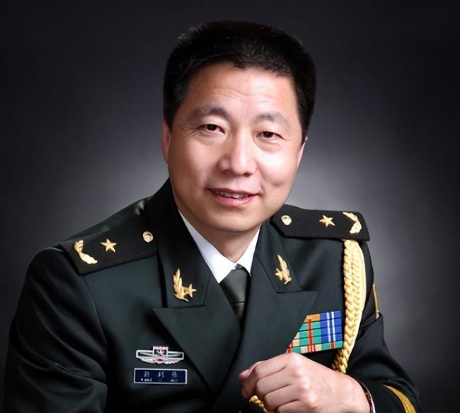 空间站系统总设计师：杨利伟真英雄 从零到英雄的航天传奇