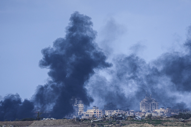 加沙地带至少一半的建筑物被摧毁或损坏