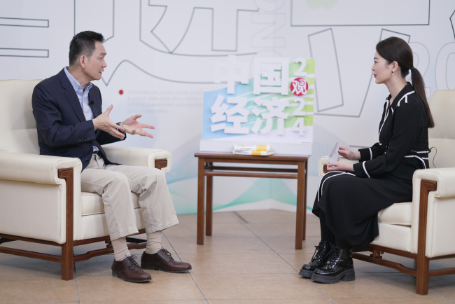 专家：中国还没意识到自己对世界冲击力有多大 我们要改变“小兄弟”心态