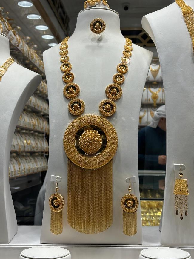 金价飙涨连中东土豪都被震惊迪拜黄金街销量暴跌