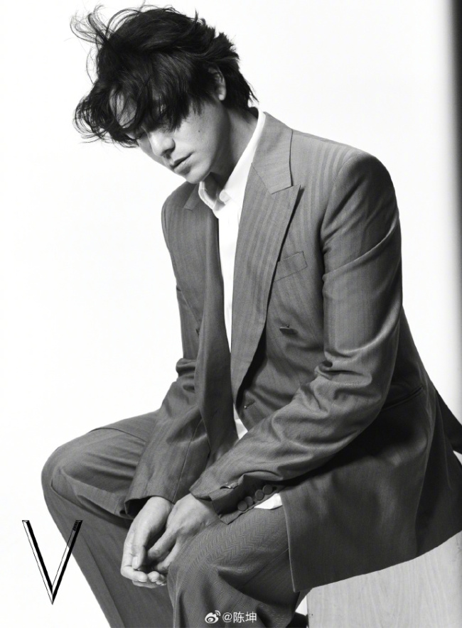 陈坤晒黑白质感大片心怀善意春暖花开2