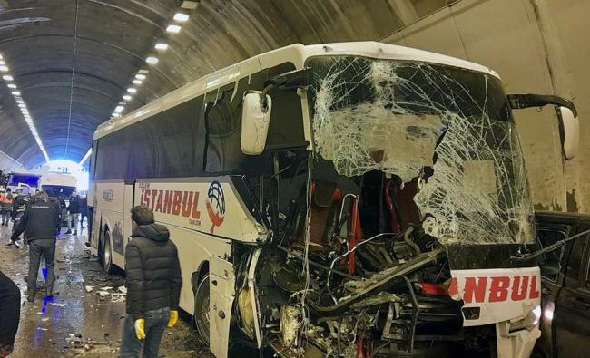 土耳其24小时内发生651起交通事故1047人受伤