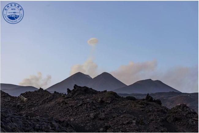 欧洲最高活火山开始“吐烟圈”，会不会暗藏可怕的爆发？ 伯努利原理释疑