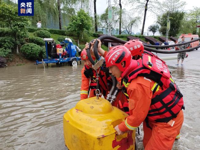 暴雨導致內澇 廣東消防已營救轉移被困群眾1534人