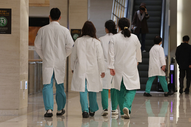 27年首次 韓國各醫學院2025學年擴招1509人