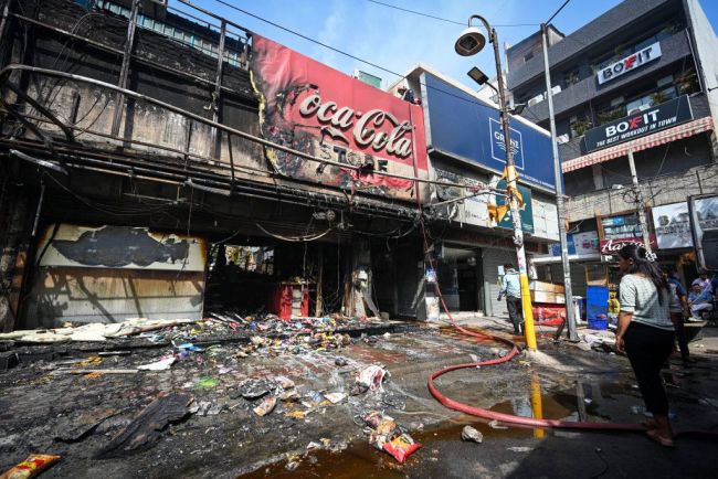 印度濒临顶点高温挑战 多地接连发生失火