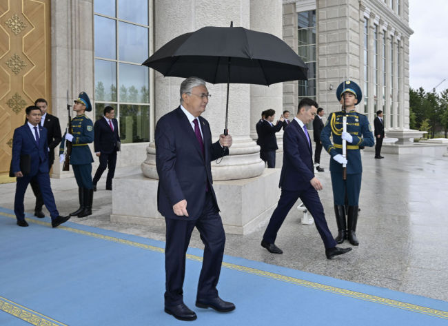 高清大图 | 日程满满 习近平主席在阿斯塔纳繁忙的一天