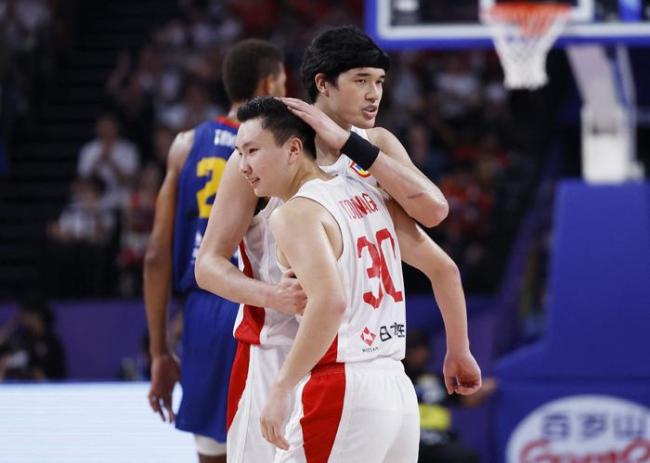 日本男篮奥运阵容平均身高1米94