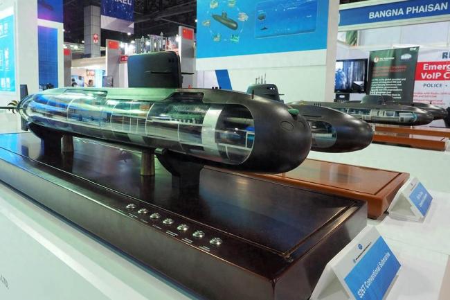 外媒关注中国向印尼出口潜艇驱逐舰