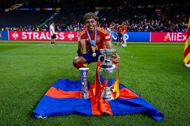 阿迪达斯成欧洲杯美洲杯赞助商赢家 青春风暴引领未来