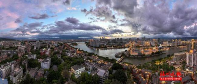 台风来临前的福州天空太美了 暴雨前夕的绝色晚霞