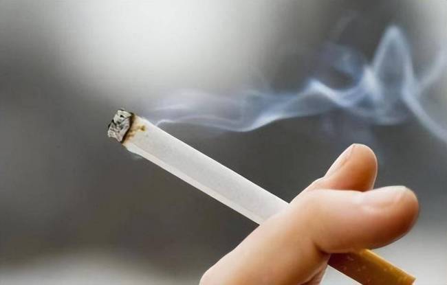抽烟对人体有什么危害？