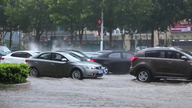 北京又是被雨硬控的一天