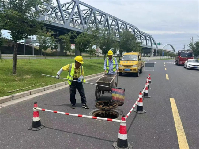 台风过后无锡全力抢险除患 多措并举保安全度中秋