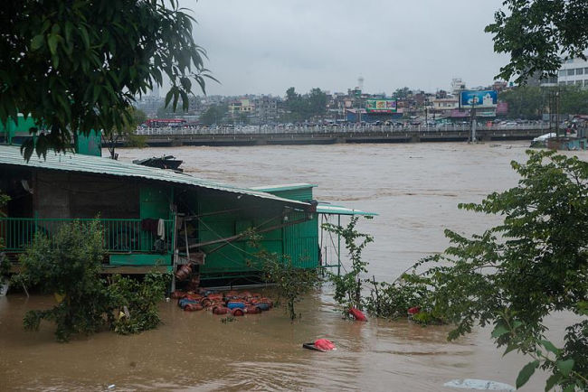 尼泊尔持续降雨已造成至少200人死亡