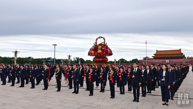 时政新闻眼丨什么是庆祝共和国华诞的最好行动？习近平总书记这样回答