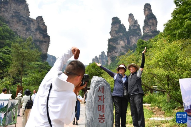 中国对韩免签后，旅行社一天接几十个客户来电