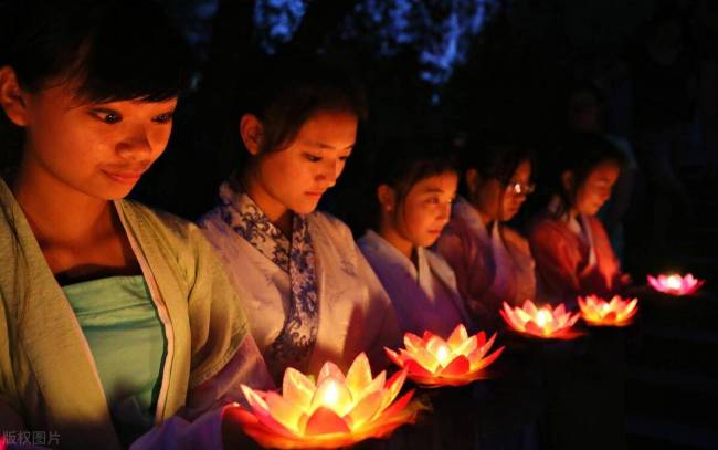 今日下元节是“凶日”：1不吃2不去3不做 传统习俗与现代智慧