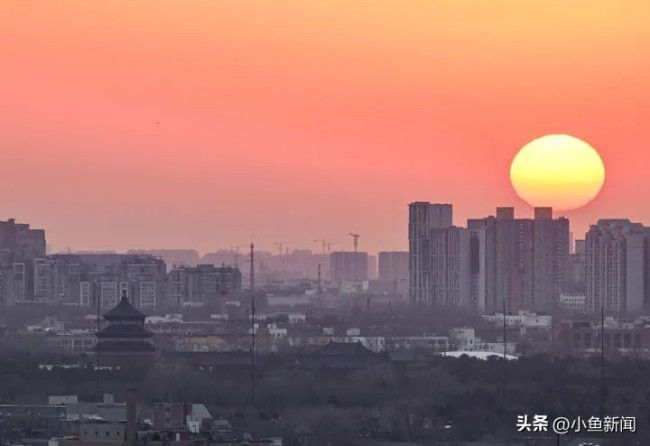 这就是2025年第一天的中国 新年的曙光照耀神州