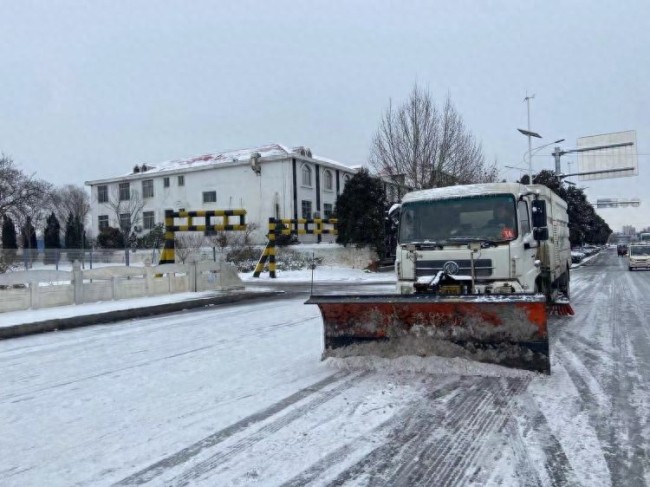 河南全力應(yīng)對低溫雨雪冰凍天氣