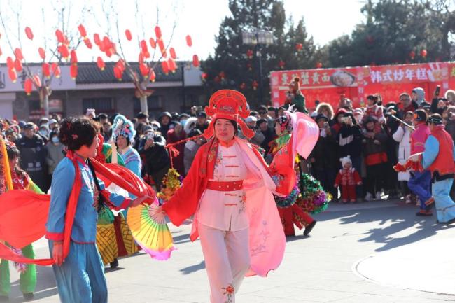 “京東第一廟會(huì)”開(kāi)幕 京津冀游客共迎新春