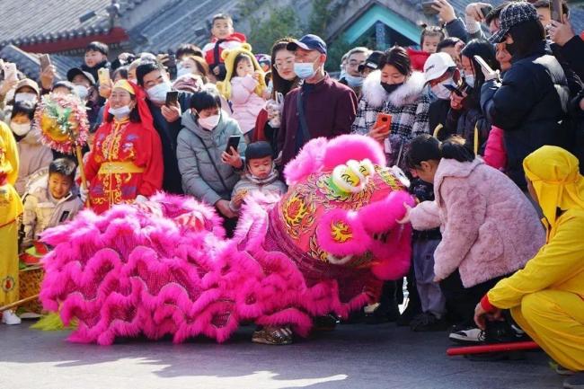 来日照与ai共赏元宵花灯 传统魅力等你体验