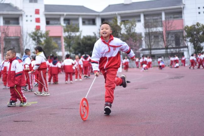 代表委員熱議青少年運動鍛煉