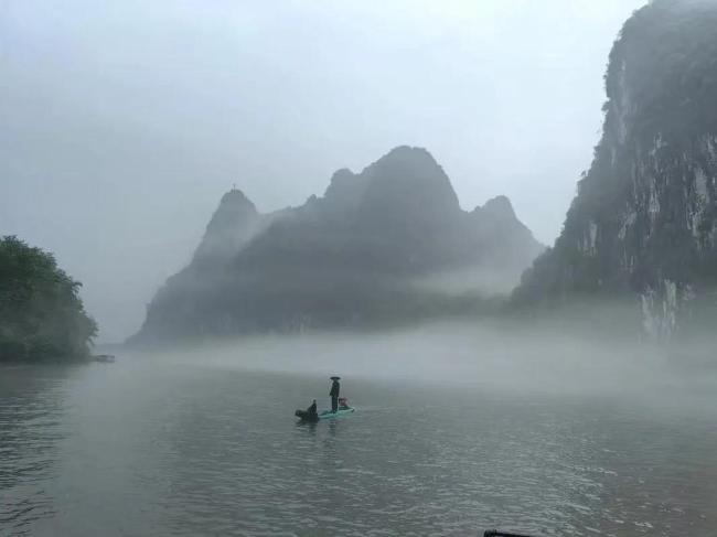 廣西桂林再現(xiàn)煙雨漓江美景 如詩(shī)如畫