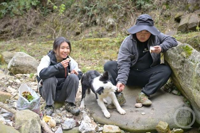 00后女孩辭掉白領(lǐng)工作進(jìn)山當(dāng)護(hù)林員 守護(hù)大山的快樂