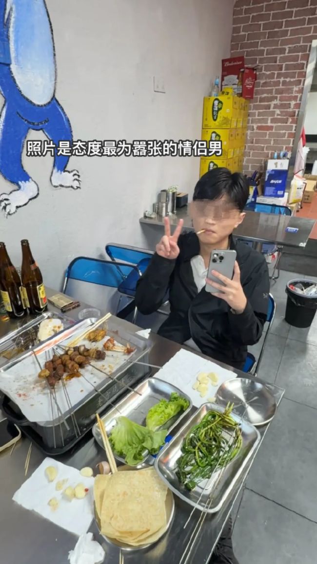 官方稱飯店有義務(wù)規(guī)勸吸煙者