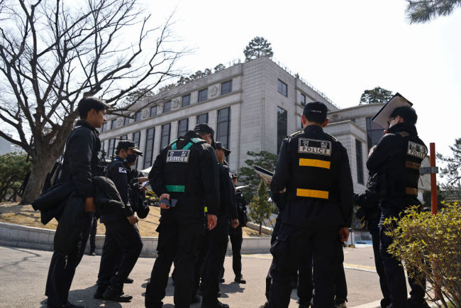 尹锡悦被罢免后将产生哪些影响 政局不确定性增加