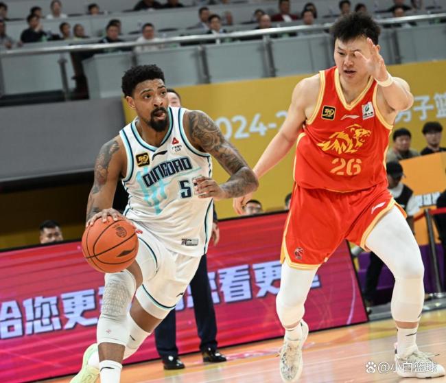 广厦男篮3-2淘汰青岛男篮四强全出炉 胡金秋19+10闪耀赛场