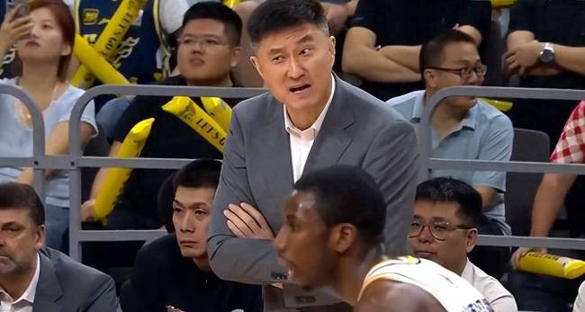 杜锋为何给三不沾 0分的张明池点赞？