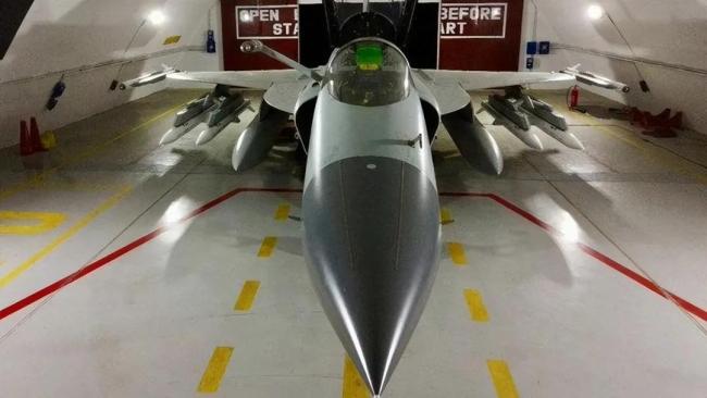 大V谈巴基斯坦高调展示霹雳-15导弹 射程200公里！