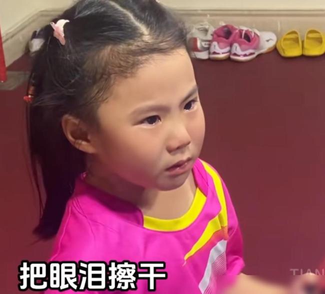 王楠女兒笑笑全國賽表現(xiàn)優(yōu)異 國乒新星崛起
