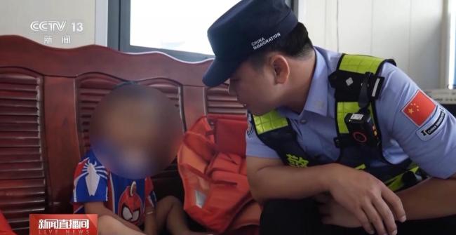 民警在景區(qū)3天撿了25個(gè)孩子 家長(zhǎng)疏于照看