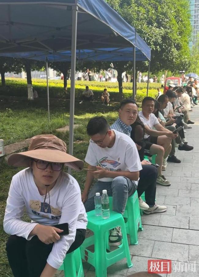 榮昌政府食堂未來節(jié)假日仍將開放 持續(xù)迎客熱潮