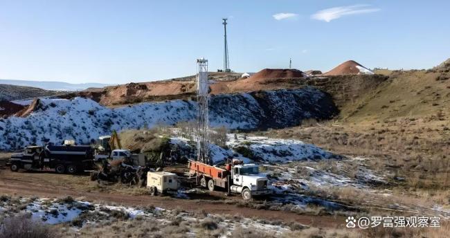 泽连斯基彻底与美国绑定？大V解读 应该怎样评价泽连斯基？