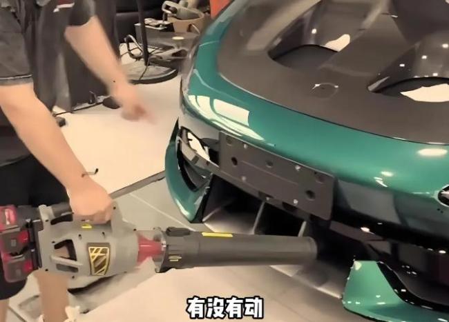 小米汽車深夜致歉 馬力限制引發(fā)爭議