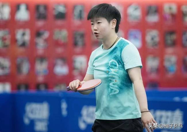 孙颖莎嘉人销量 时尚与实力并存