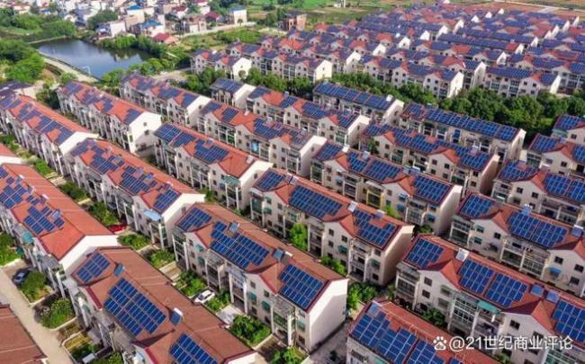 溫州大佬屋頂建電站年入300億 戶用光伏成增收利器