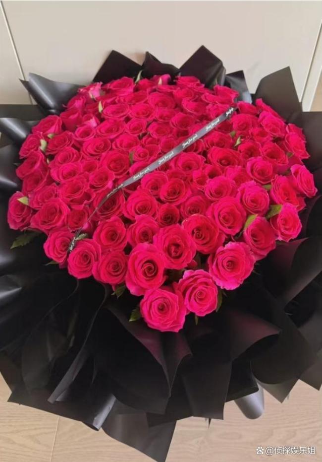 杜淳祝老婆母親節(jié)快樂 甜蜜示愛羨煞旁人