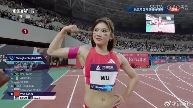 女孩核心力量挑戰(zhàn)一次成功 全網(wǎng)模仿熱潮