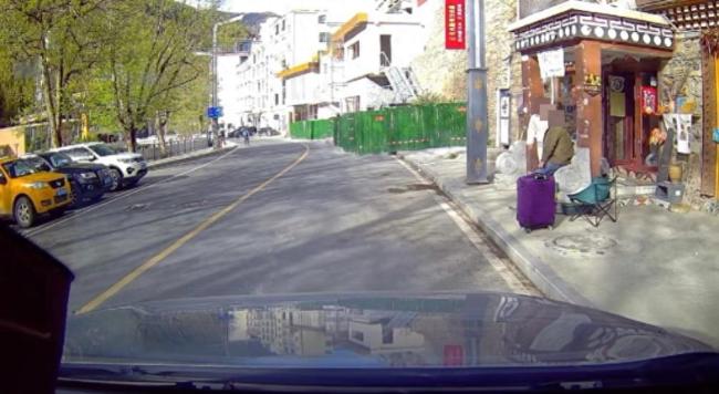 男子游四姑娘山疑因高反離世 高原反應(yīng)需警惕